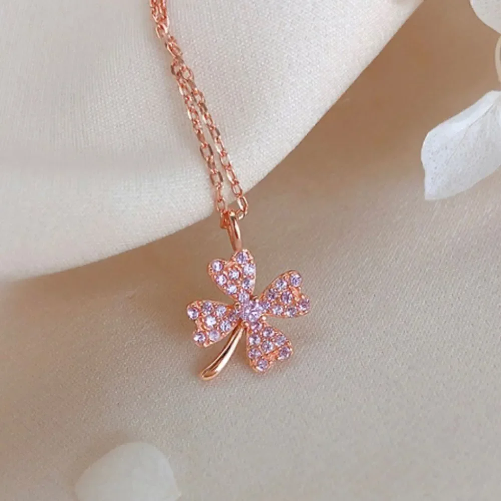 The Lucky Charm Pendant necklace in 18k rose gold over silver